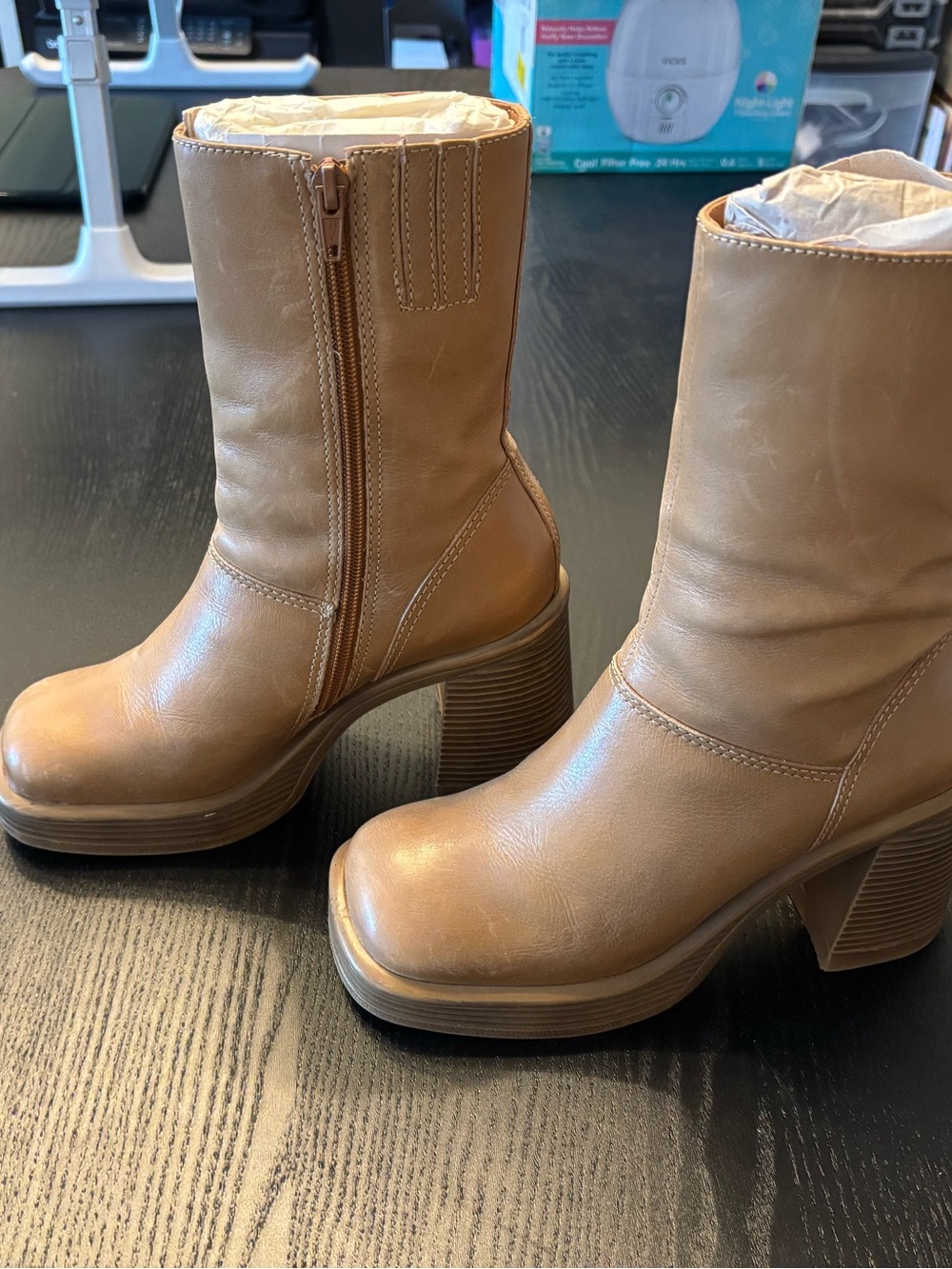 Women's Platform Mid-Calf Leather Boot in Tan - Steve Madden Fantasy Bootie - Picture 2 of 6